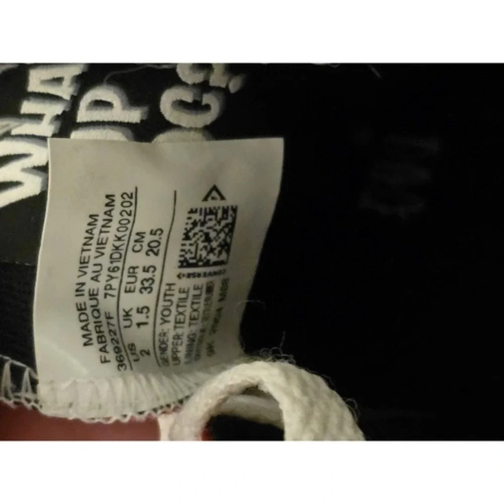 CONVERSE All Star Chuck Taylor‎ Red Bugs Bunny Looney Tunes High Top Kids Size 2